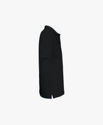 Vue côté droit du polo noir Salut Fred