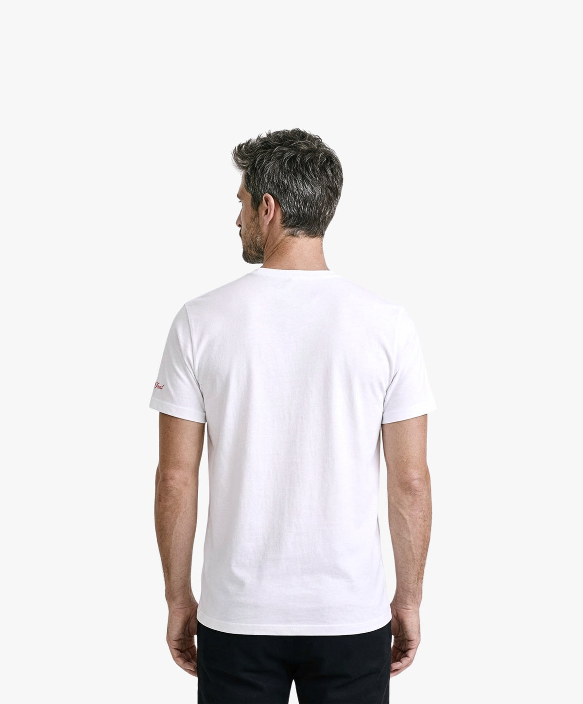 Vue de dos d’un homme portant un t-shirt classique blanc Salut Fred