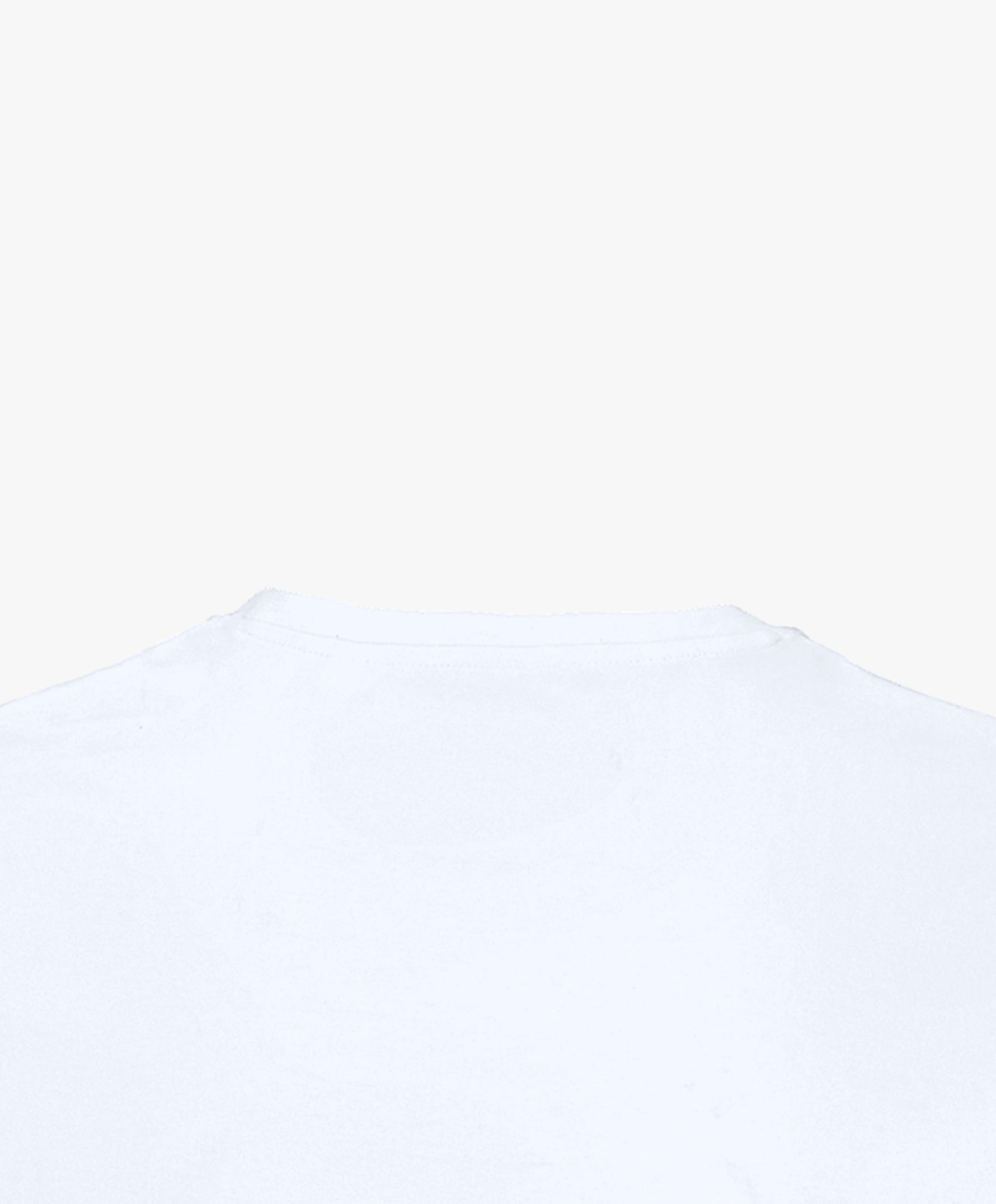 Vue extérieure du col du t-shirt classique blanc Salut Fred de la collection Pride « This is not woke. You are just a dick. »