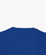 Vue extérieure du col du t-shirt classique bleu Paris Salut Fred de la collection Rues de France
