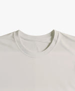 Vue intérieure du col du t-shirt classique écru Salut Fred
