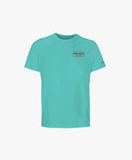 Vue de face du t-shirt classique jade Salut Fred avec broderie « Thérap(e)ute À votre service » sur la poitrine gauche et broderie Salut Fred sur la manche gauche