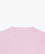 Vue extérieure du col du t-shirt classique rose poudré Salut Fred